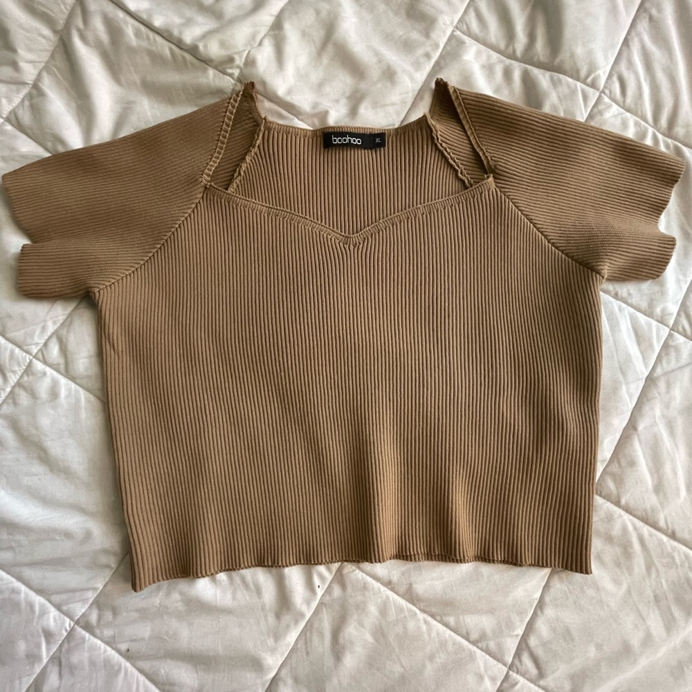 3 for 30$$$$ BOOHOO Knit Tops